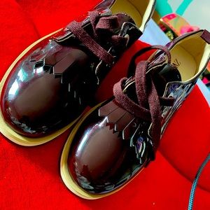 NWT patent leather Zara shoes for girls. Size 2